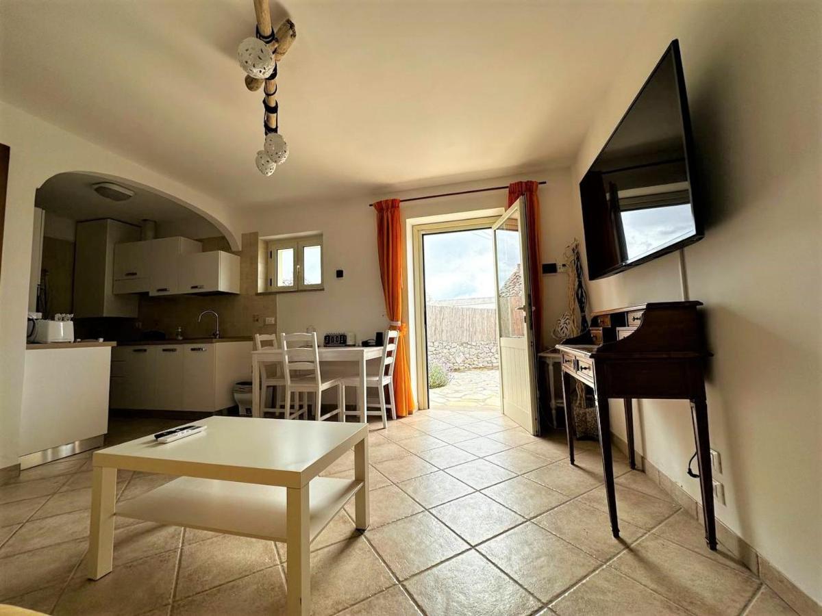 Maison Dei Trulli Apartment Locorotondo Exterior photo