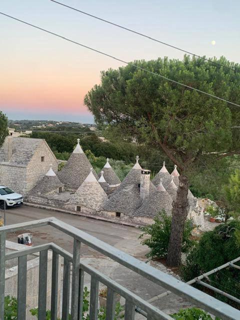 Maison Dei Trulli Apartment Locorotondo Exterior photo